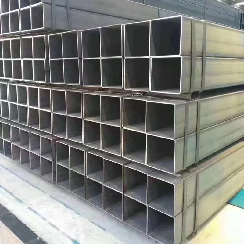 Црна правоугаона цев