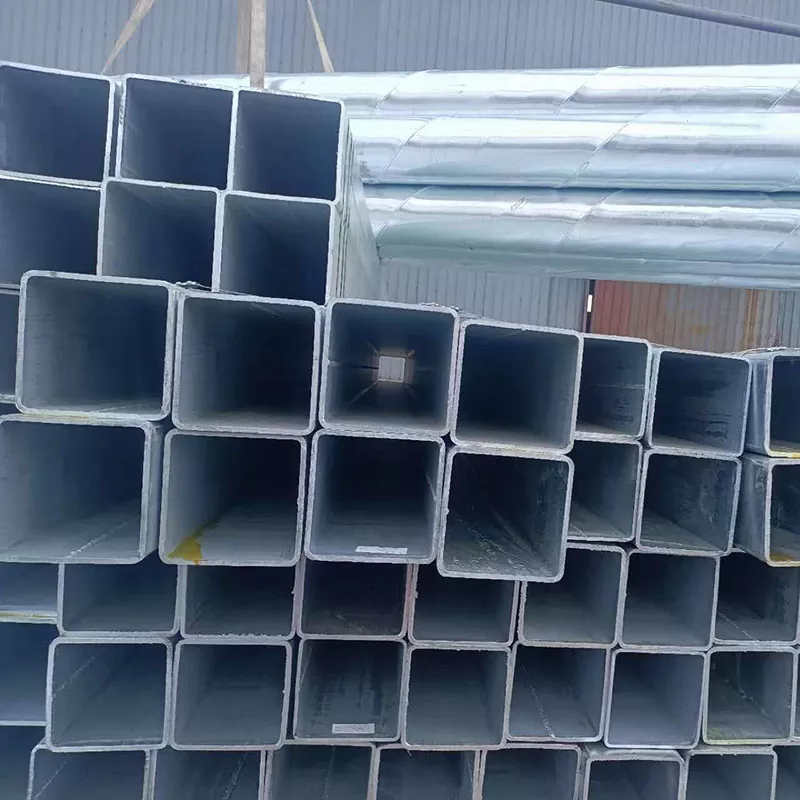 Црна правоугаона цев малог калибра